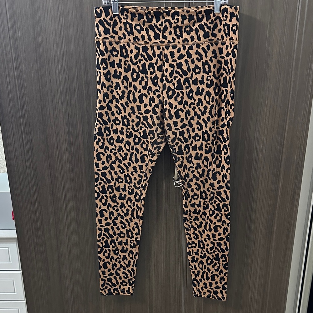 Wild Fable Leopard Print Leggings